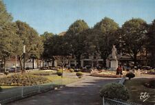 Dax - Place Thiers et la statue de Borda