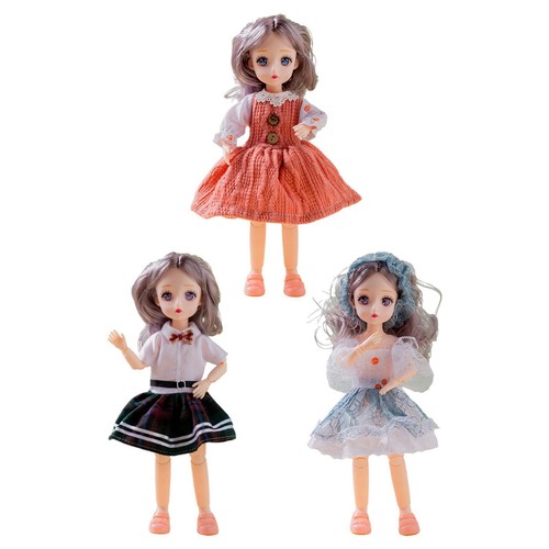Poupée fille avec vêtements