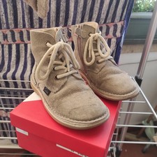 Chaussures Aster T29