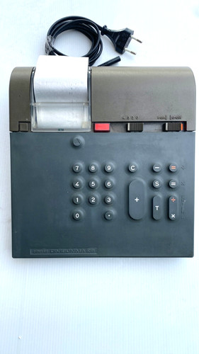 Ancienne machine calculer - machine,