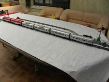 Train LIONEL collection échelle 0 des années 1950-60.  Etat quasi neuf en boite.