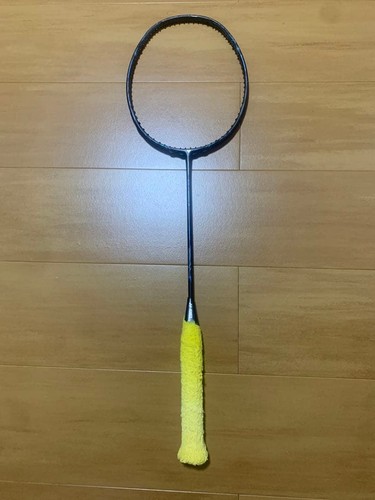 Poor condition yonex voltric - condition],
