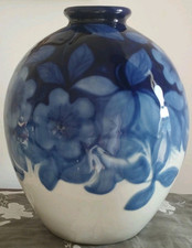 BEAU VASE  CAMILLE THARAUD