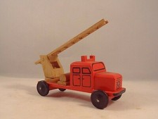 Ancien jouet camion pompiers échelle bois miniature Germany RDA Années 70