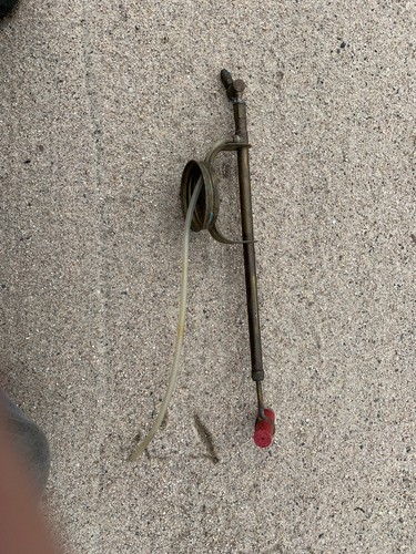 Primitive~Brass~Nozzle/Pump~Sp