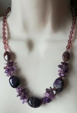 Collier ancien en pierre d' améthyste 
