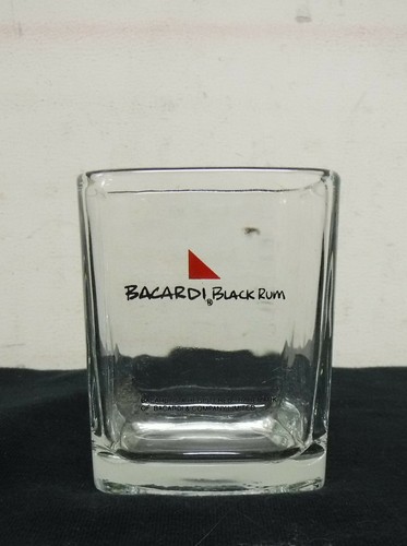 Bacardi black rum square - rum, rock