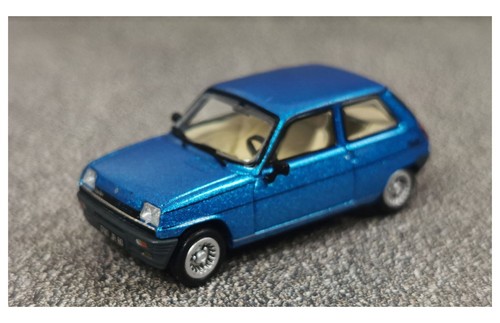 Ree modèles 166 renault r5 - renault,