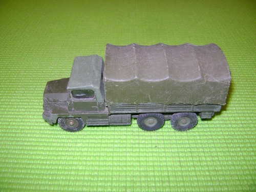 Dinky toys 824 berliet gazelle - toys,