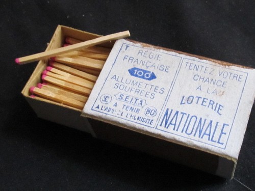 Régie française 100 - régie,