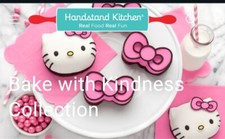 Hello Kitty  Deluxe Cake &