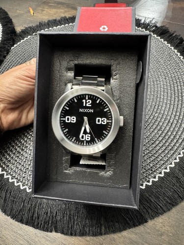 Nixon corporal watch rare - nixon,