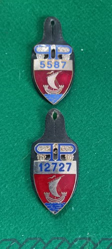 Insignes police - insignes, la