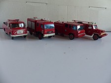 Lot véhicules miniatures