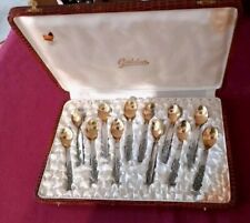 12 Cuillères à  moka  dorées en Métal Argenté gulden décor de fleurs des 12 mois