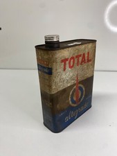 Ancien bidon d’huile total