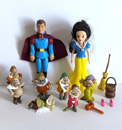 Poupées blanche neige nains - neige,
