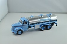 CAMIONS D'ANTAN. 1/43° N°20 SCANIA VABIS LS 85 6x2 (1970) Petrofrance Chimie