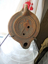 LAMPE A HUILE ROMAINE