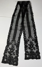 DENTELLE ANCIENNE - CRAVATE DE