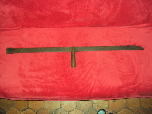 Outil ancien ciseau bois - outil,
