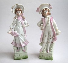 Couple de Figurines en Porcelaine Élégants Romantique Numéroté 5810