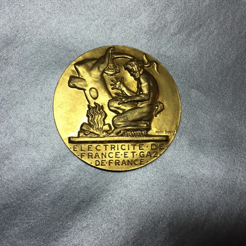 Medaille electricite de - ,