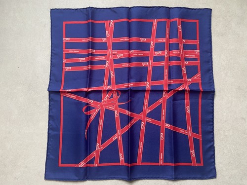 Foulard carré hermès soie - carré,