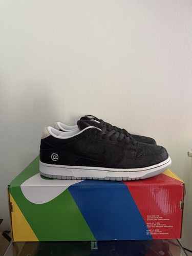 Nike dunk low medicom - nike,