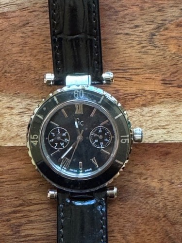 New authentic guess - new,