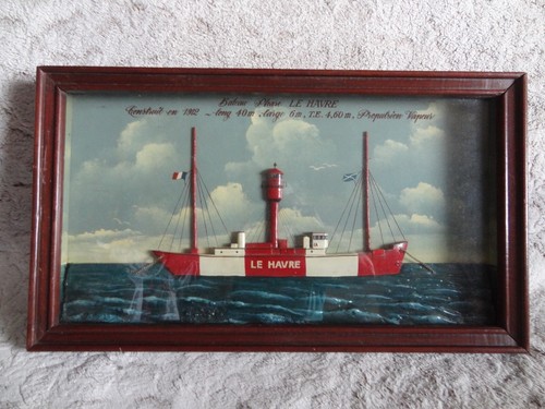 Ancien diorama bateau phare - bateau, le