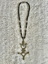 Collier touareg ancien –