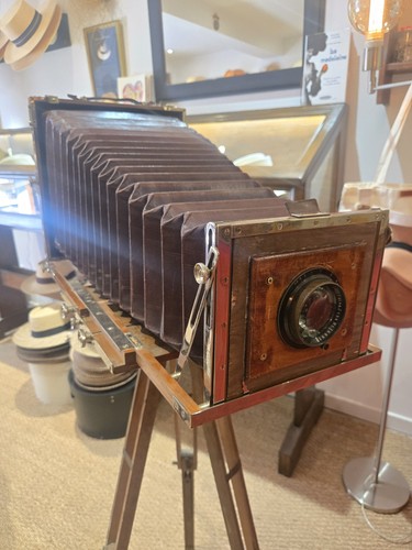 Appareil photo ancien - , à