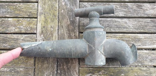 Robinet ancien tonneaux en - ancien,