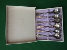 LOT DE SIX CUILLÈRES À CAFÉ