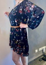 Robe Orfeo Paris T 36 38 ou S M évasé  décolleté brodée fleurs poches