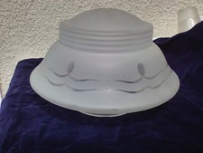 Ancien globe, suspension, abat