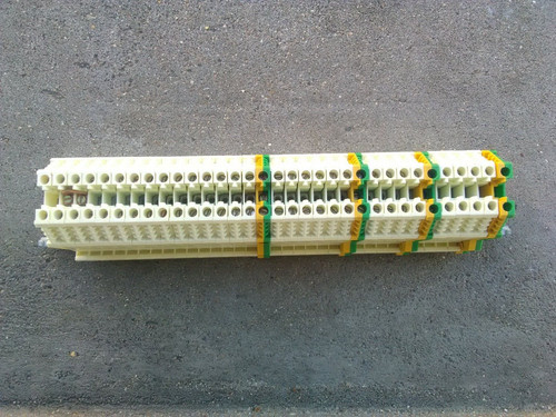 Rail modulaire 33 - +, bornes