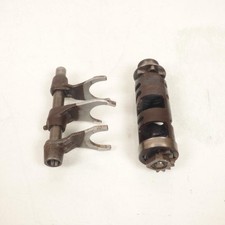 Pièce moteur diverse - , origine