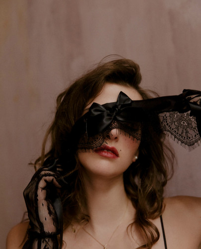 Lien ruban bandeau cache yeux