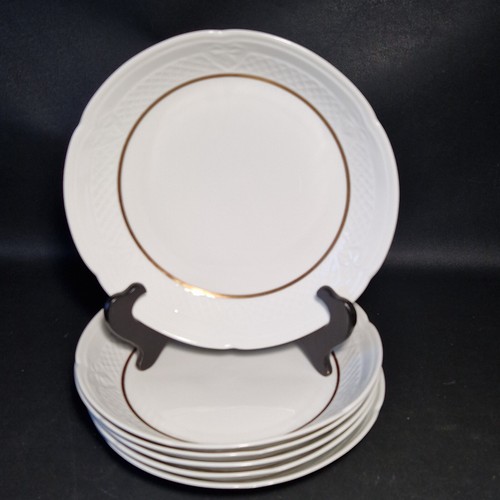 Assiettes creuses en - 6,