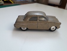 CORGI TOY FORD CONSUL 1951 1/43