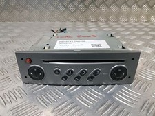 Autoradio CD update list alu - Renault Scenic II - livré avec code - 8200562686