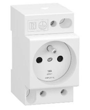 Prise de courant modulaire 16A standard français 250V  Schneider R9PCS616