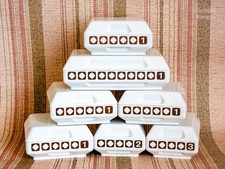 Lot de 7 boîtes de rangement pour réfrigérateur en plastique blanc années 70 vintage Kitchenalia