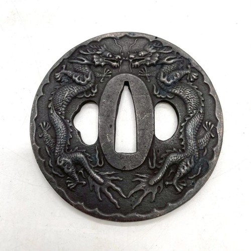 Ancien katana avec ornement - avec, de