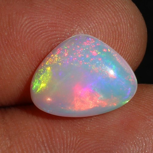 Cabochon opale naturel welo - cabochon,
