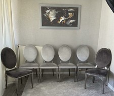 6 chaises médaillon de salle