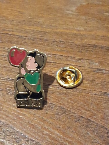 Pins don sang p32 - ,