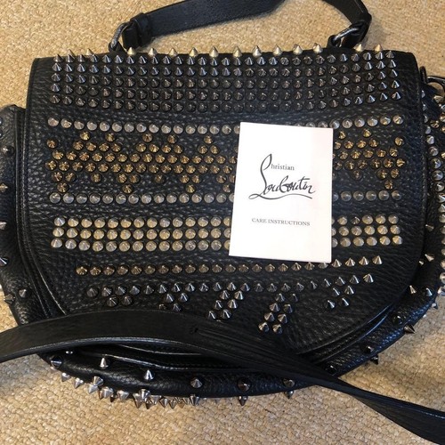 Christian louboutin auth - christian,